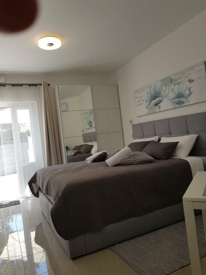 Evita Fazana Premium Studio Apartments Exterior photo